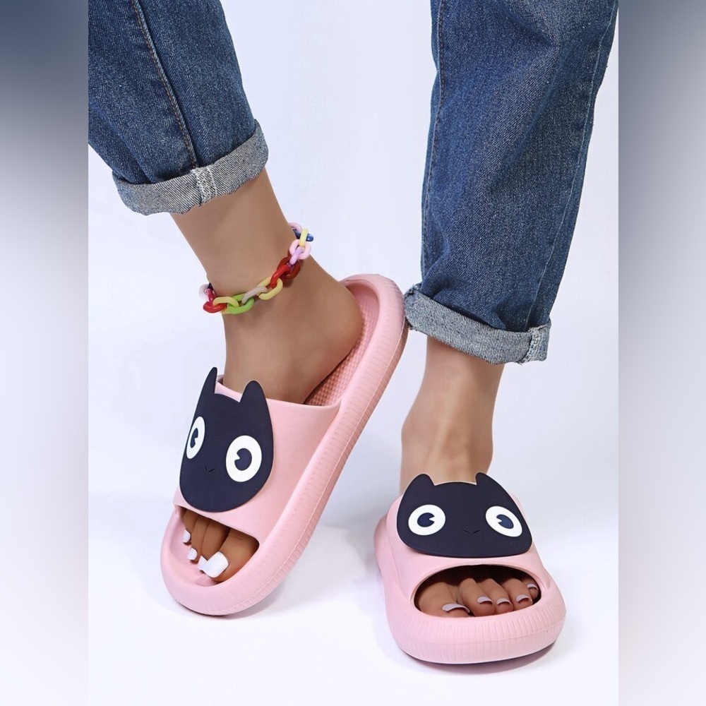 Cloud Slippers Open Toe Anti-Slip Pillow Sandals EVA Size 8/8.5 USA NWT
